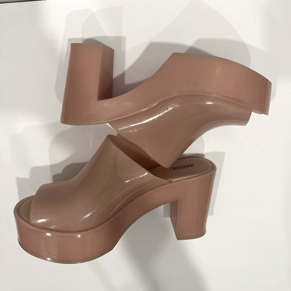 LIKE NEW‼️Melissa Jelly Platform Mule Beige/Nude -Size 8 - Picture 8 of 12
